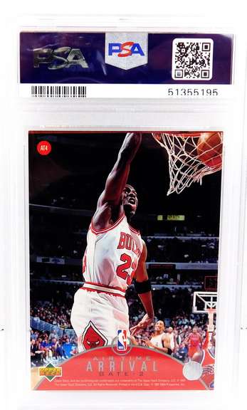 Michael Jordan 1997 Basketball Card, 8 NM