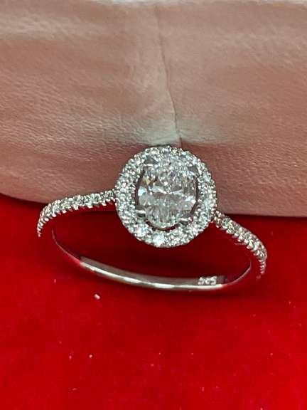 DIAMOND ENGAGEMENT RING 14KT SOLID WHITE GOLD
