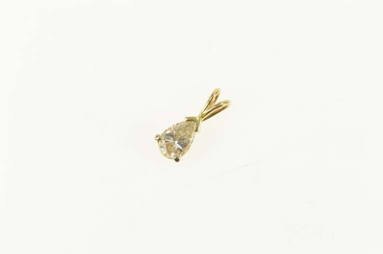 14K Yellow Gold 0.50 Ct Pear Diamond Solitaire Classic Vintage Pendant