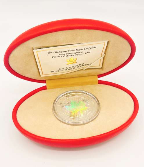 Hologram silver maple leaf Canadian coin