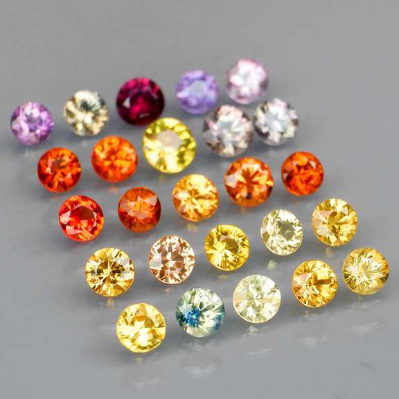 Sparkling 25 piece 3.52ct fancy color Sapphire set