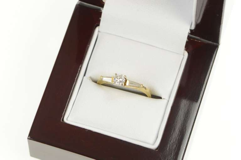 14K Yellow Gold 0.55 Ctw Diamond VVS Baguette Engagement Ring