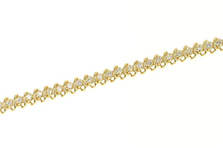 14K Yellow Gold 3.00 Ctw Classic Diamond Wavy Link Tennis Bracelet