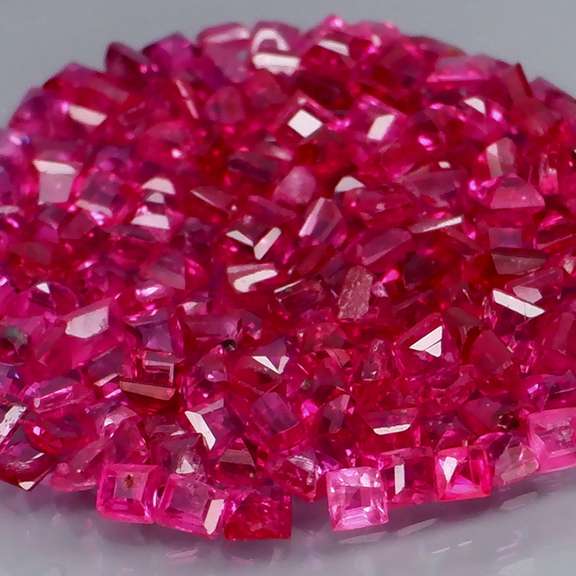 Premium 3.35ct 180 piece princess cut Ruby set