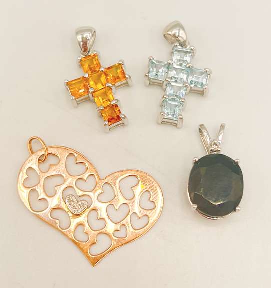 Group Lot of 14kt Gold, Diamond, & Gemstone Pendants!