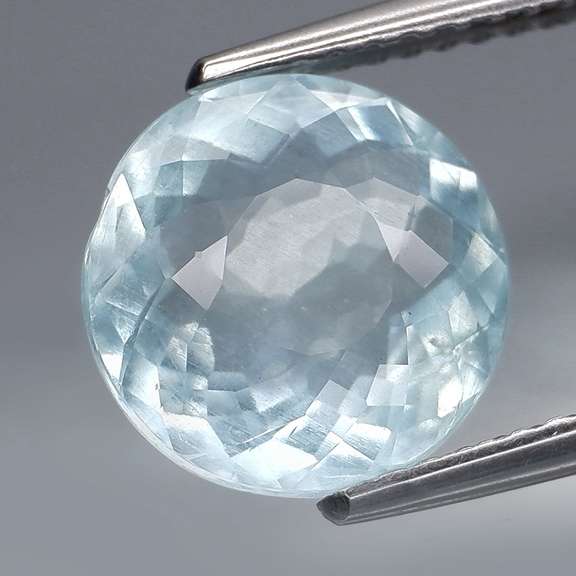 Ice blue! Unheated! 2.82ct Aquamarine solitaire