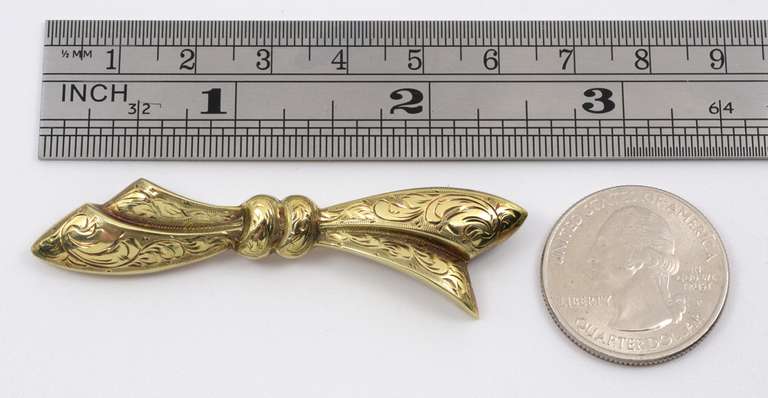 Stunning Vintage 14k Bow Bar Brooch