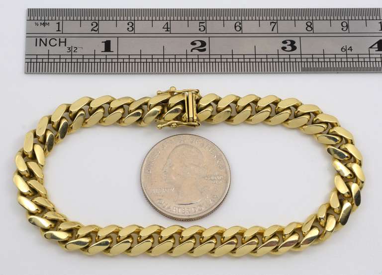 Sturdy Man's Standard Link Bracelet