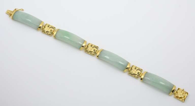 Fashionable 14k and Jade Bracelet