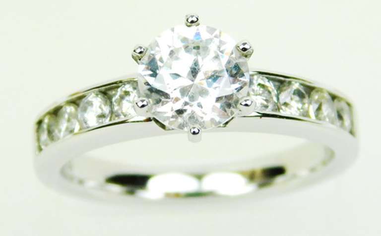 Fine Quality Sterling Cubic Zirconia Ring, Size 8.25