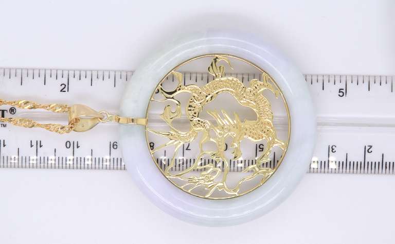 Attractive Yellow Gold Lucky Dragon Jade Round Pendant on Chain