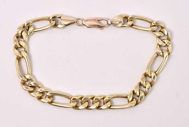 Brilliant Men's Figaro Chain Bracelet in 14K Yellow Gold