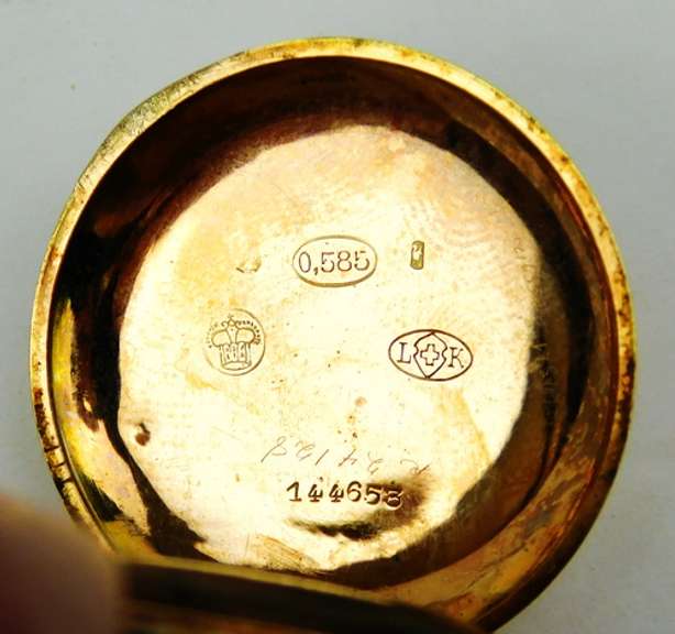 Antique 14K Gold Ladies Pocket Watch, Runs