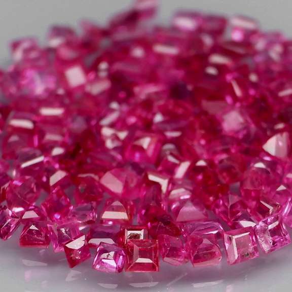 Tremendous 3.87ct 150 piece princess cut Ruby set