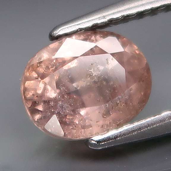 Look at this 1.64ct UNHEATED Tanzanian Sapphire!