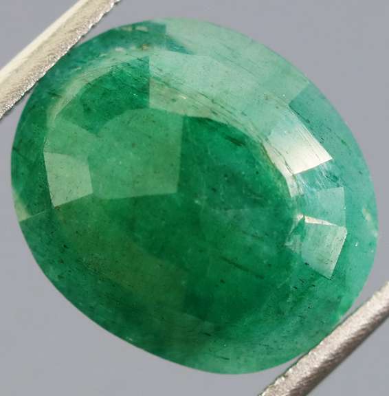 Gorgeous 4.95ct rich green Zambian Emerald