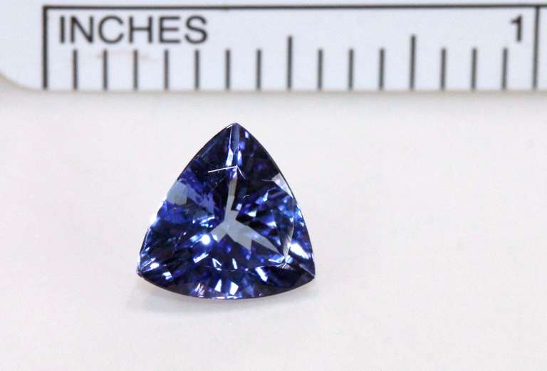 Stunning Tanzanite Trilliant - 1.97 cts.