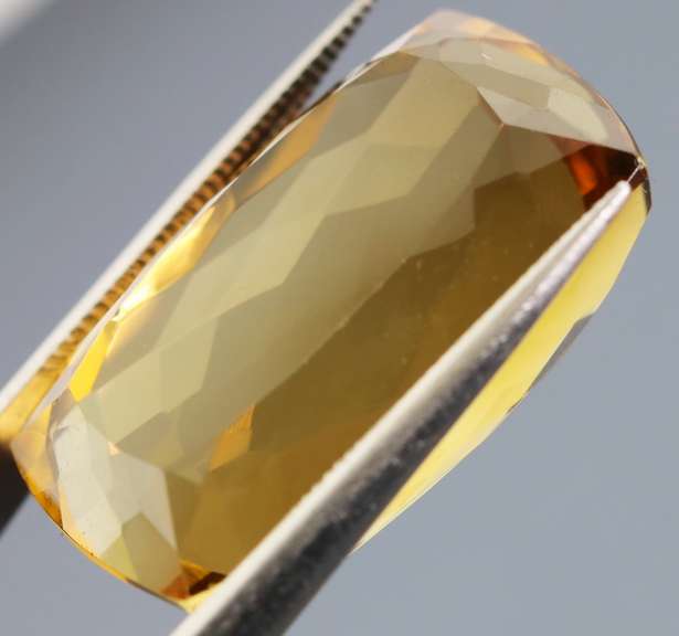 AAA cut color and clarity 27.95ct Brazilian Citrine