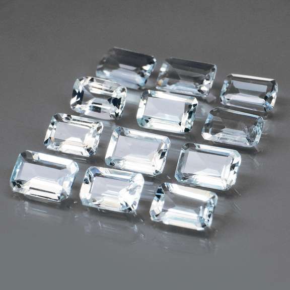 Large 5ct platinum blue emerald cut Aquamarine set