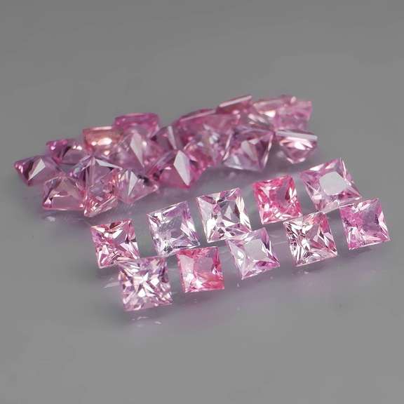 Rare UNHEATED 3.65ct pink Sapphire set