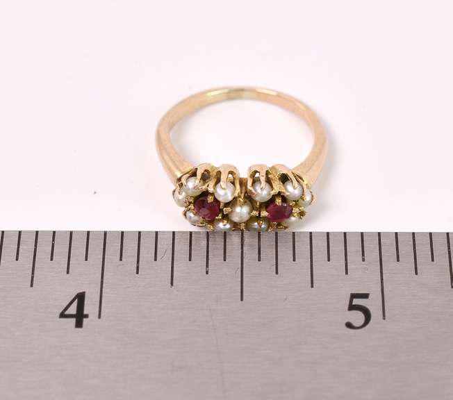 Petite Red Stone and Pearl Ring in Yellow Gold