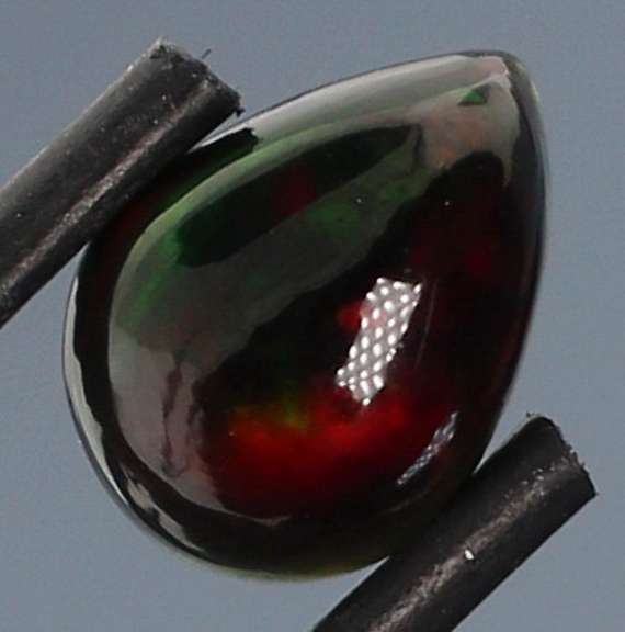 Glistening 1.32ct Welo Black Opal