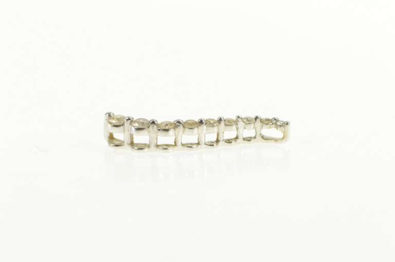 14K White Gold 0.25 Ctw Curvy Diamond Graduated Wave Pendant