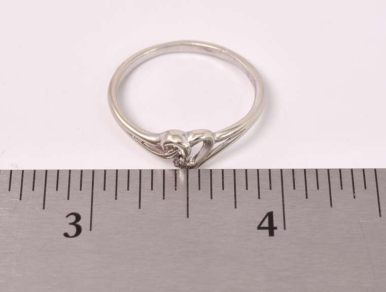 Darling Diamond Heart Ring in White Gold