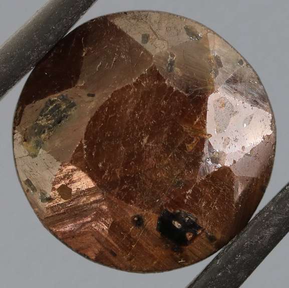UNTREATED! Shimmering 11.30ct earth toned faceted Sapphire
