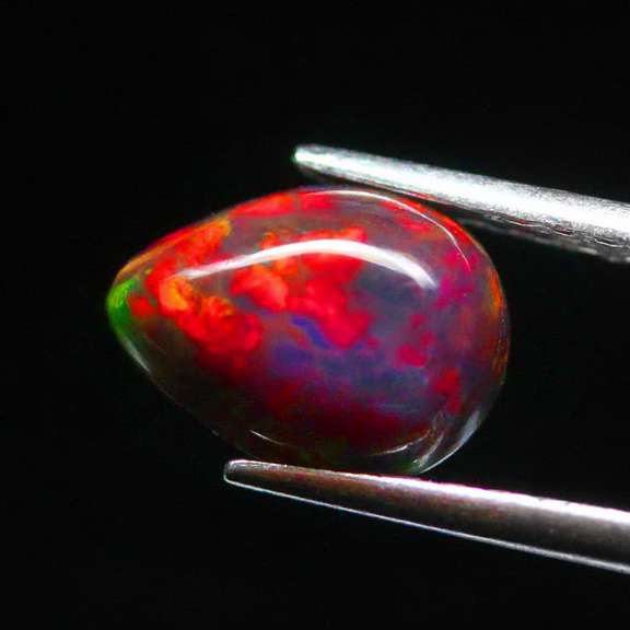 Glistening 1.06ct Welo Black Opal
