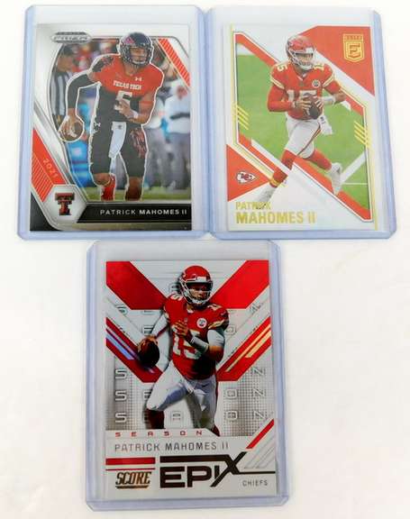 3 Patrick Mahomes Panini Football Cards