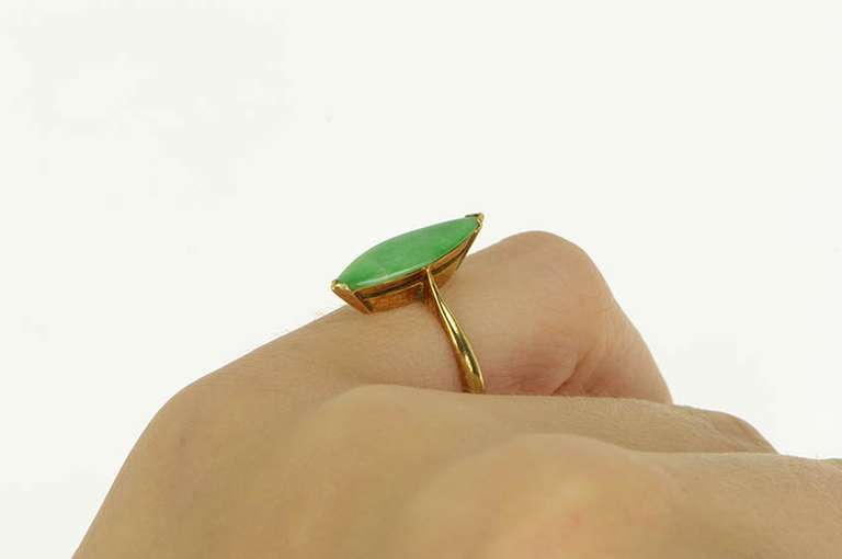 18K Yellow Gold Marquise Navette Jadeite 1960's Vintage Ring