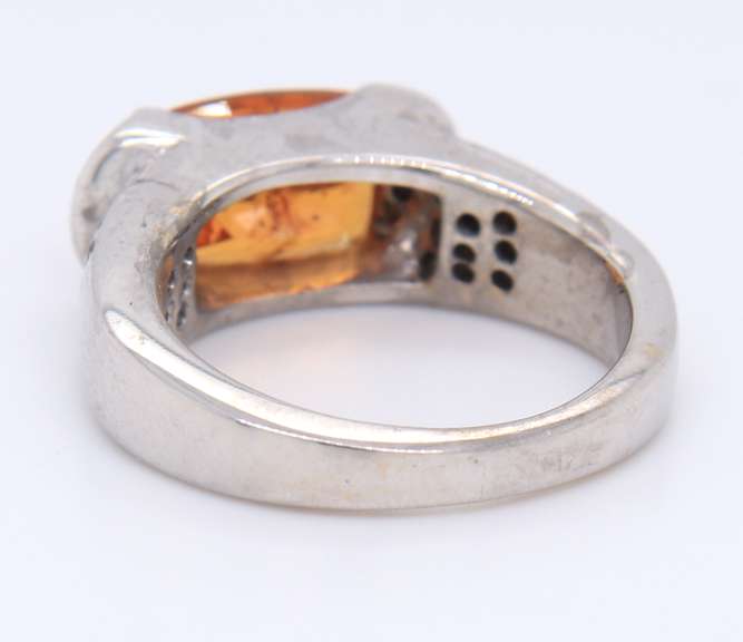 Gorgeous White Gold Orange Sapphire and Diamonds in East West Setting