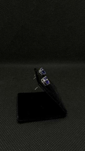 PAIR OF AUTHENTIC BLUE TANZANITE SOLITAIRE STUDS