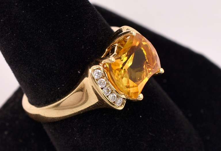 Elegant Citrine and Diamond Ring in 14K Yellow Gold