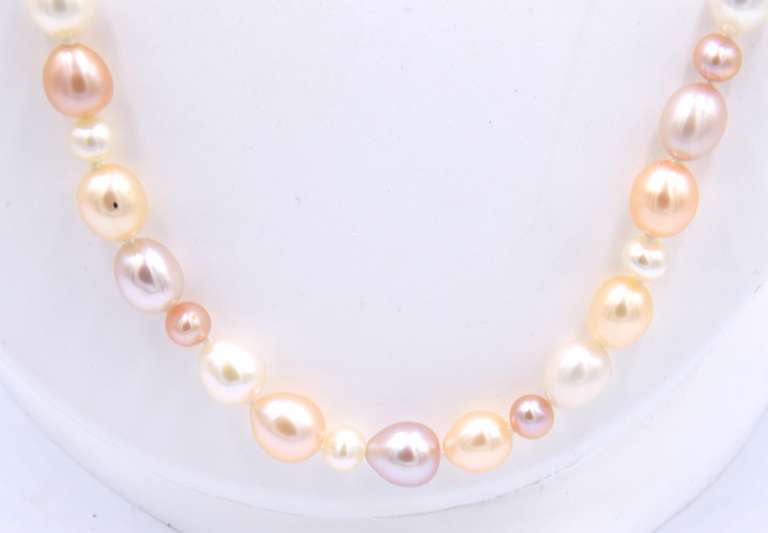 Pinkish Fresh Water Pearl Necklace