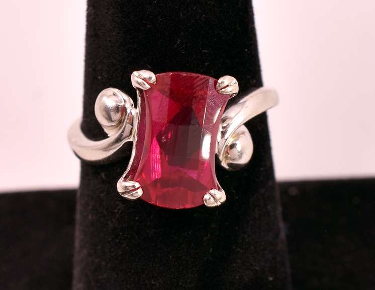 Gorgeous Ruby Ring in 14K White Gold