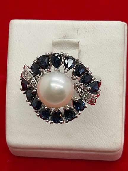 14k white gold diamond pearl and sapphire ring
