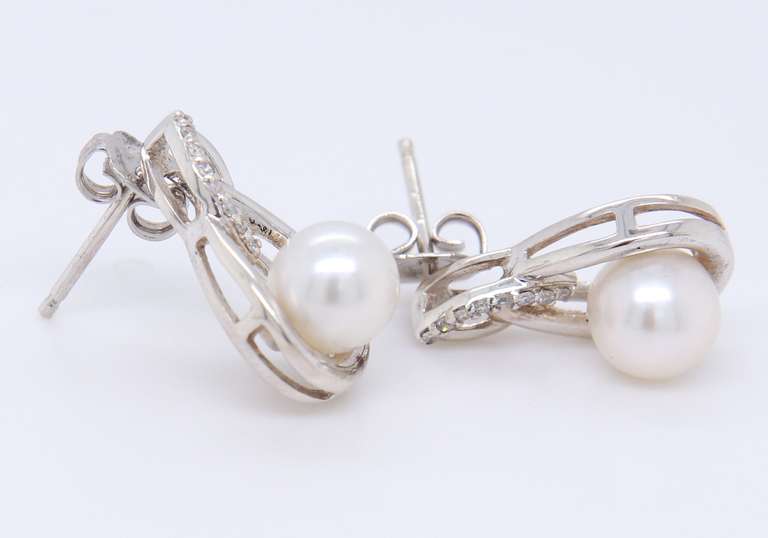 925 Sterling Silver Pearl and Diamond Earrings