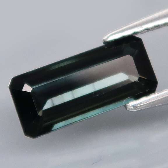 Elegant 1.39ct 10.6mm untreated gray blue Tourmaline
