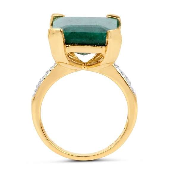 Amazing 14 Kt Gold Plated Natural 9.75 Ct Emerald Ring