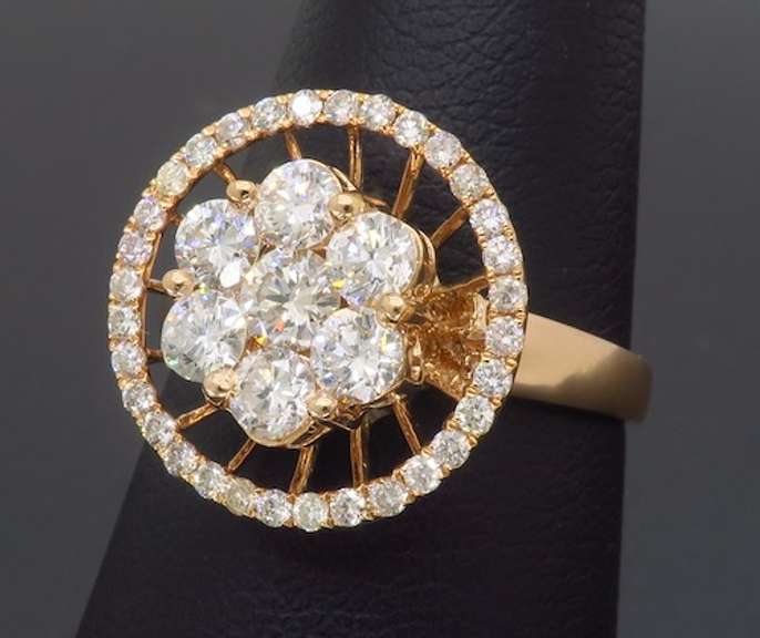 18k Rose Gold Floral Design Diamond Ring