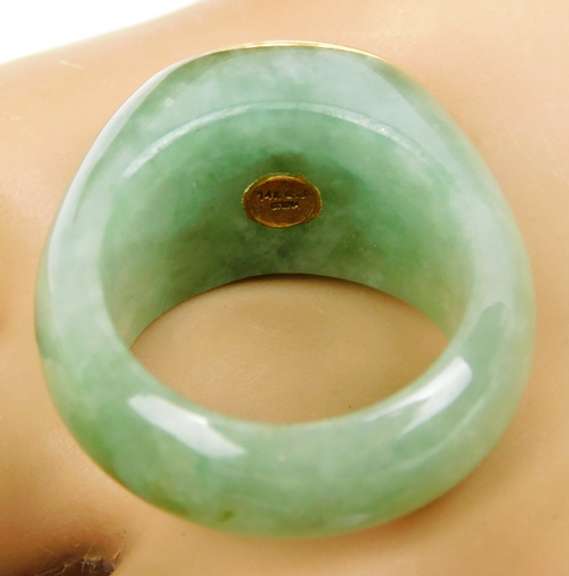 14K Jade & Coral Ring, Size 9