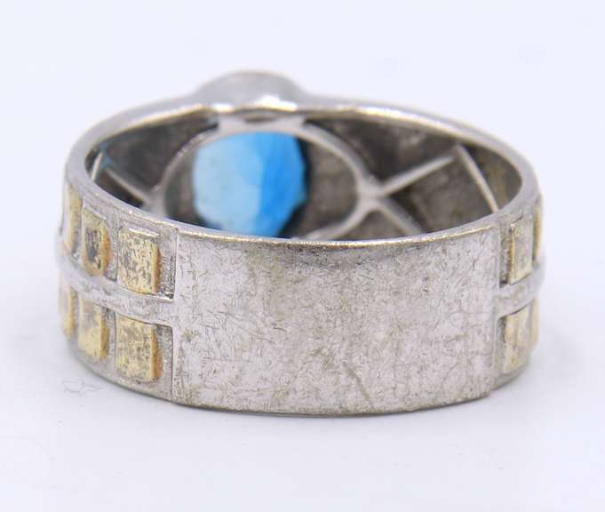 Vintage 925 Sterling Silver Cubic Zirconia Ring
