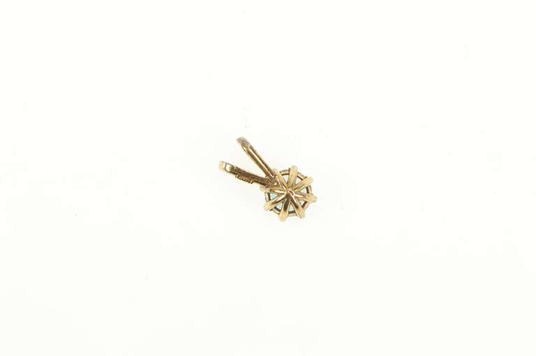 14K Yellow Gold Round Blue Topaz Solitaire Classic Charm/Pendant