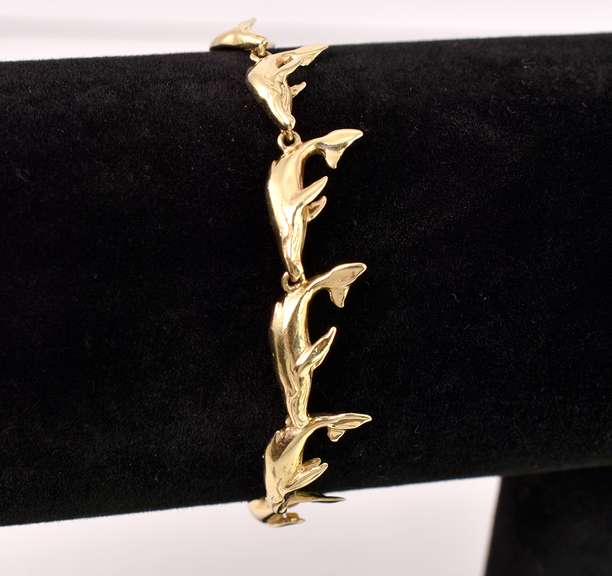 Incredible Whale Themed Bracelet in 14K Yellow Gold