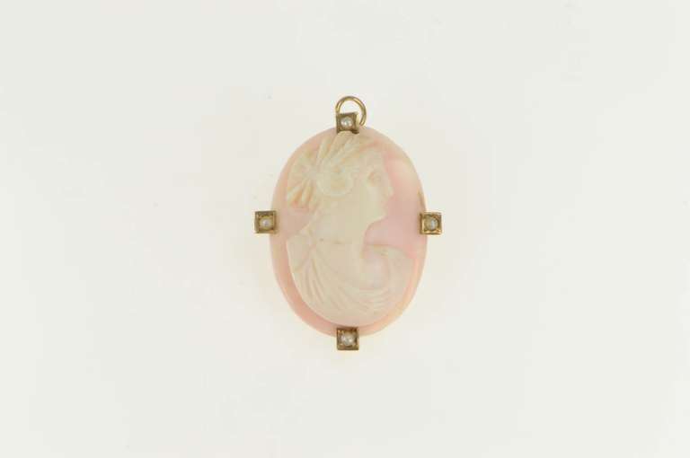 10K Yellow Gold Victorian Carved Shell Cameo Seed Pearl Pendant/Pin