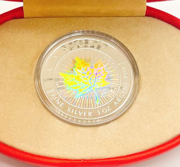 Hologram silver maple leaf Canadian coin