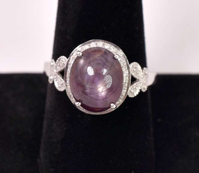 Star Sapphire Set In Sterling Ring