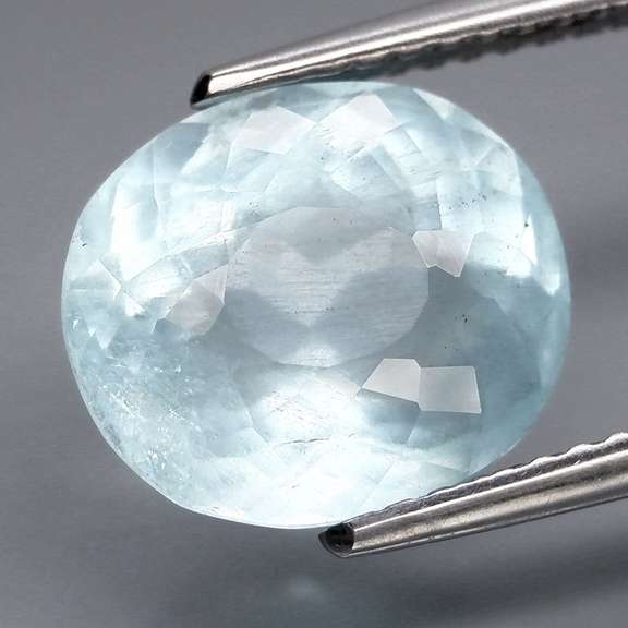 Ice blue! Unheated! 3.74ct Aquamarine